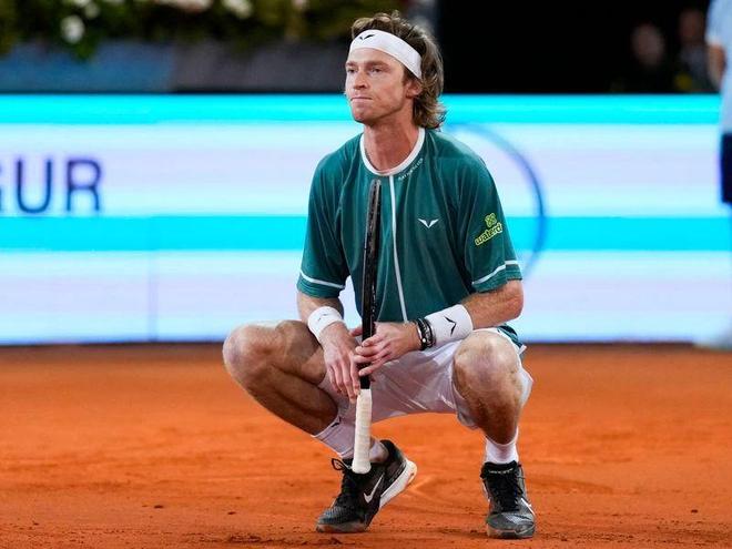 冠军归属 冠军归属