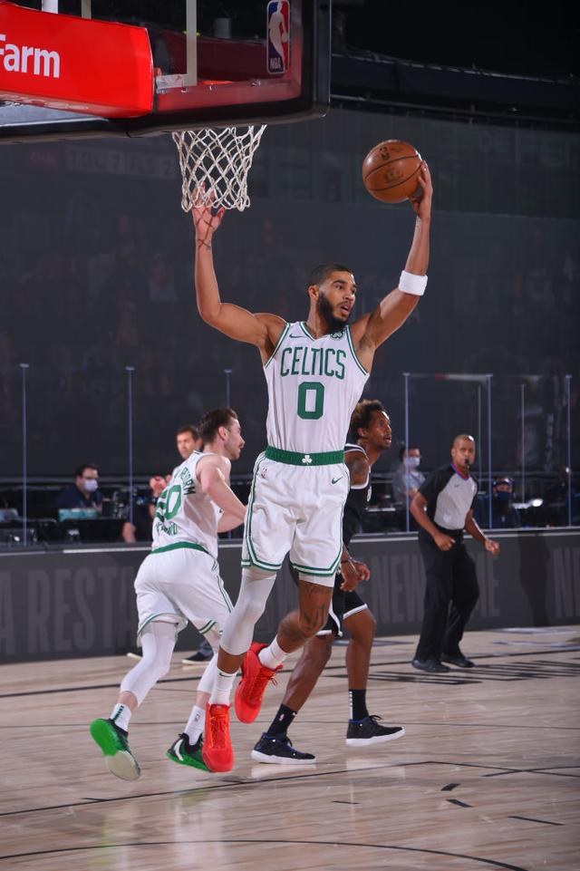 读招规律明 读招规律明